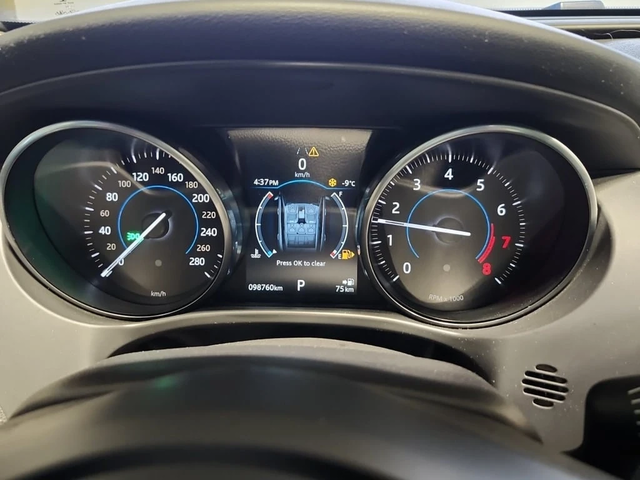 Jaguar F-PACE * PREMIUM * CARFAX * ЦЕНА ДО БГ - автомобили, коли, обяви за нови и употребявани 11