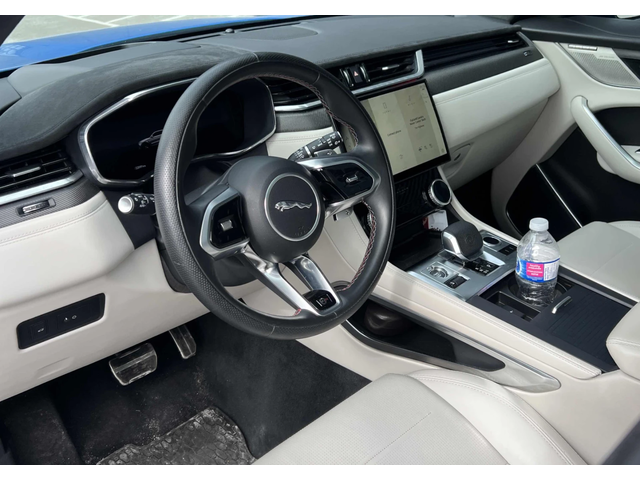 Jaguar F-PACE SVR* Auto, AWD, 5.0L 8cyl* CARFAX - автомобили, коли, обяви за нови и употребявани 5