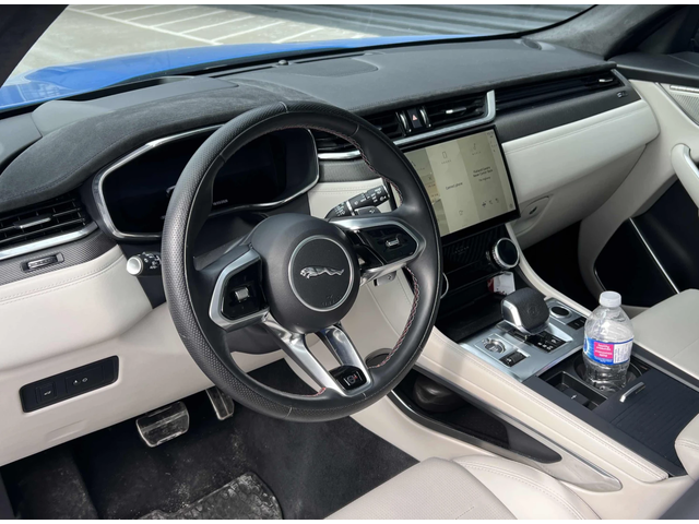 Jaguar F-PACE SVR* Auto, AWD, 5.0L 8cyl* CARFAX - автомобили, коли, обяви за нови и употребявани 8