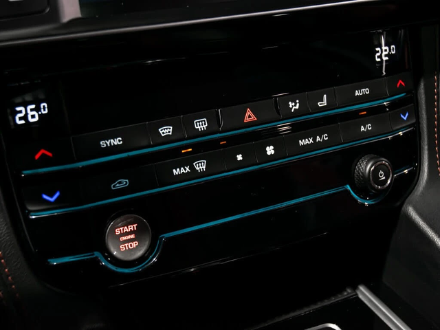 Jaguar F-PACE * S-First Edition* АвтоКредит* (ЦЕНА ДО БГ) - автомобили, коли, обяви за нови и употребявани 12