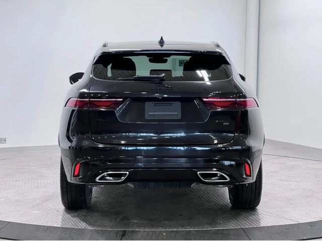 Jaguar F-PACE 2022 Jaguar F-Pace P400 | R-DYNAMIC S - автомобили, коли, обяви за нови и употребявани 3