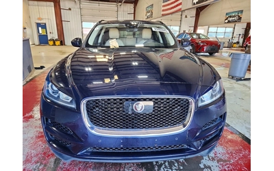 jaguar-f-pace - 4