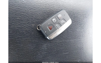 Jaguar F-PACE * Prestige* Awd* ПАНО* KEYLESS* Camera* ПОДГРЕВ* - автомобили, коли, обяви за нови и употребявани 9