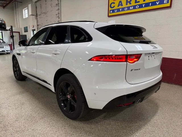 Jaguar F-PACE S AWD - автомобили, коли, обяви за нови и употребявани 2