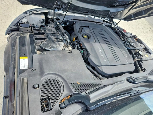 Jaguar F-Type 2.0* BUCKET SEATS* КОЖА* ПОДГРЕВ* NAVI* LED* - автомобили, коли, обяви за нови и употребявани 11