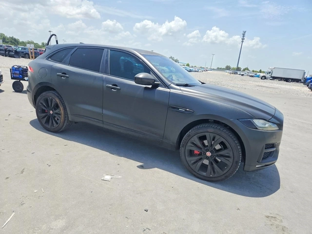 Jaguar F-Type R - SPORT - автомобили, коли, обяви за нови и употребявани 2