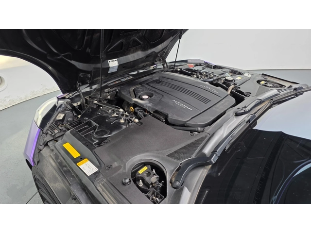 Jaguar F-Type P300 Coupe - автомобили, коли, обяви за нови и употребявани 5