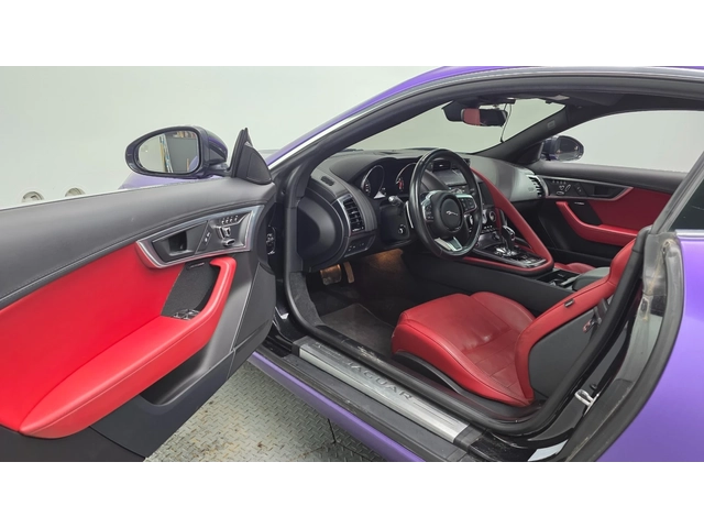 Jaguar F-Type P300 Coupe - автомобили, коли, обяви за нови и употребявани 9