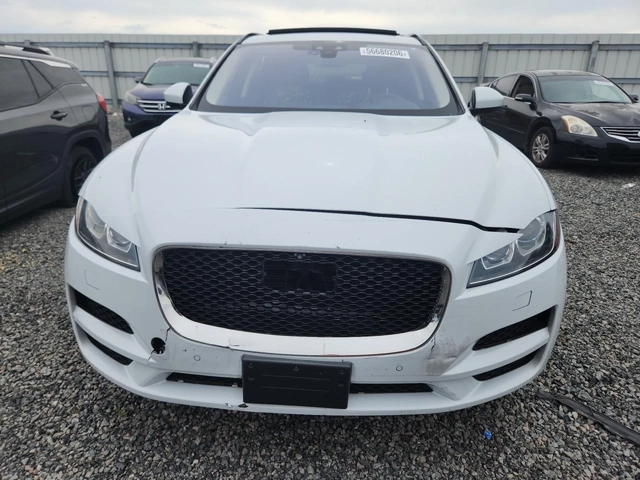 Jaguar F-Type PRESTIGE - автомобили, коли, обяви за нови и употребявани 1