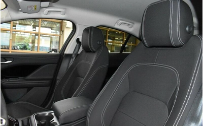 Jaguar I-Pace S EV400 - автомобили, коли, обяви за нови и употребявани 12