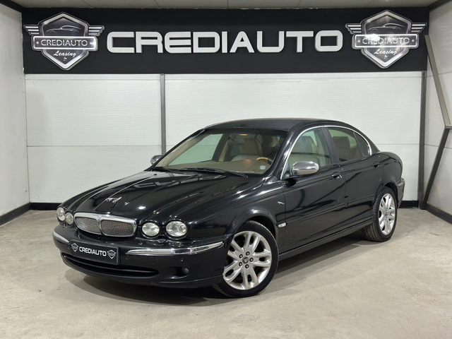 Jaguar X-type - автомобили, коли, обяви за нови и употребявани 0