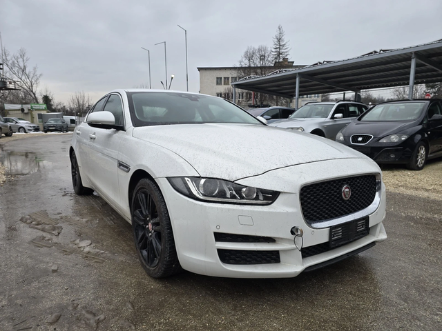 Jaguar XE 2.0D 180к.с ПРОБЛЕМ В МОТОРА - автомобили, коли, обяви за нови и употребявани 0