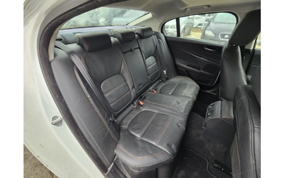 Jaguar XE 2.0D 180к.с ПРОБЛЕМ В МОТОРА - автомобили, коли, обяви за нови и употребявани 11