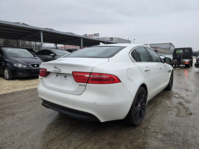 Jaguar XE 2.0D 180к.с ПРОБЛЕМ В МОТОРА - автомобили, коли, обяви за нови и употребявани 3
