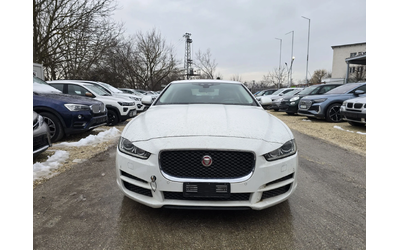 jaguar-xe - 4