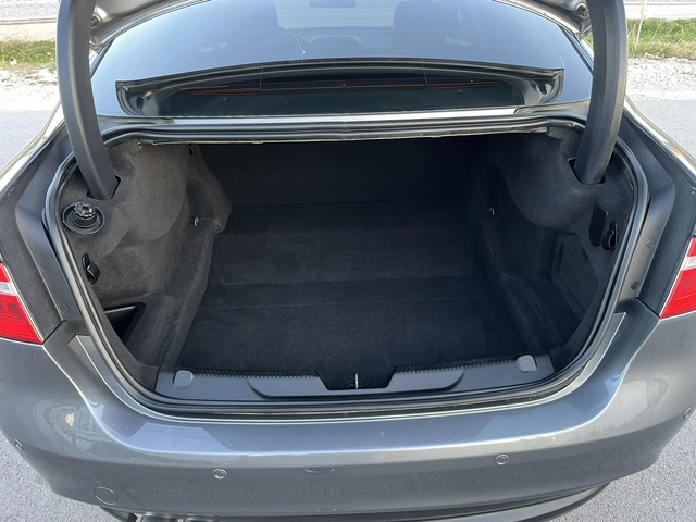 Jaguar XE 2.0TDI 180кс EURO 6B ПЕРФЕКТЕН ВНОС ИТАЛИЯ - автомобили, коли, обяви за нови и употребявани 14