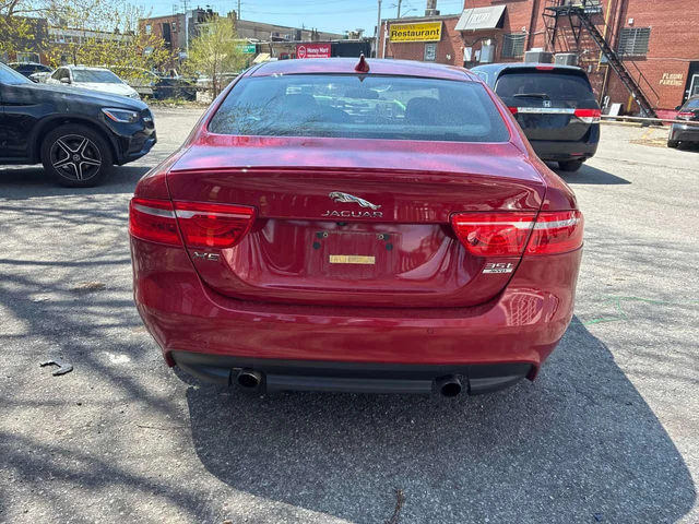 Jaguar XE | R Sport | 4X4 3.5T | + ГУМИ С ДЖАНТИ - автомобили, коли, обяви за нови и употребявани 4