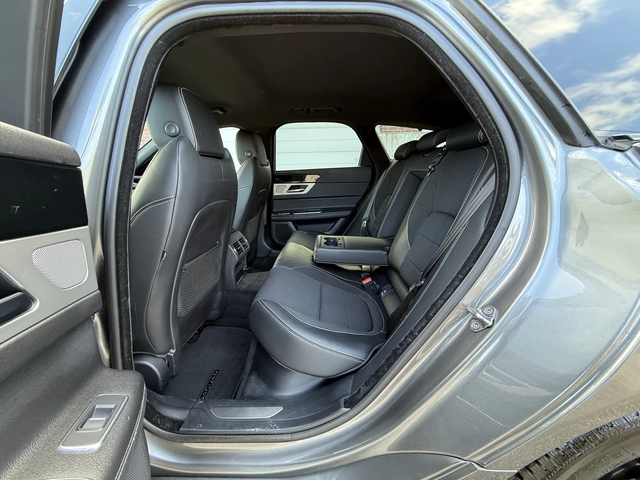 Jaguar Xf R-SPORT-2.0D-AVTOMAT-ШВЕЙЦАРИЯ - автомобили, коли, обяви за нови и употребявани 14