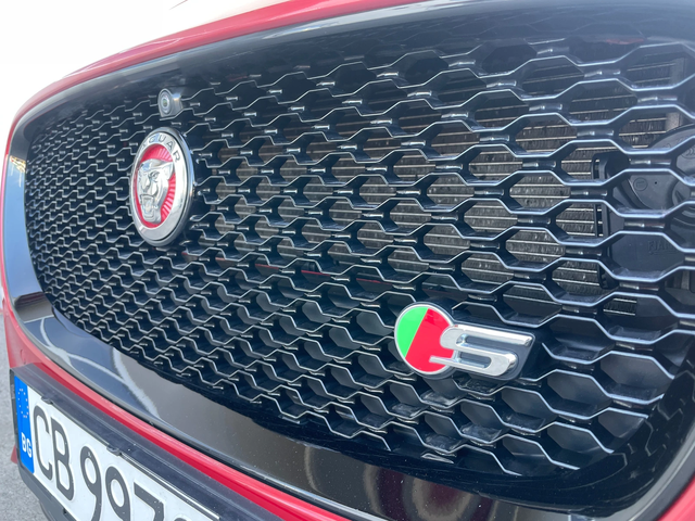 Jaguar Xf 3.0 D V6 "S" PORTFOLIO 4DR AUTOMATIC - автомобили, коли, обяви за нови и употребявани 15