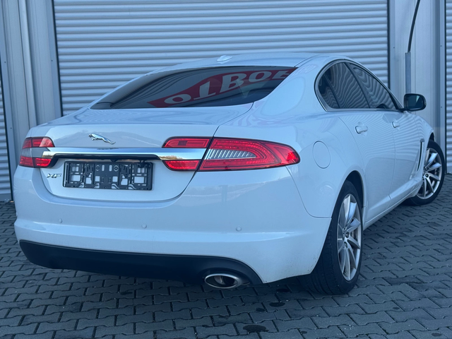 Jaguar Xf 2.2d 190ps, кожа, нави, мулти, лед, ксенон, евро5 - автомобили, коли, обяви за нови и употребявани 4