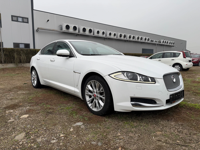 Jaguar Xf 2.2 D 8 ZF(КАТО НОВА) - автомобили, коли, обяви за нови и употребявани 2