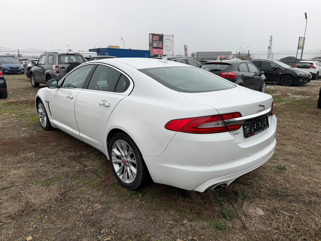 Jaguar Xf 2.2 D 8 ZF(КАТО НОВА) - автомобили, коли, обяви за нови и употребявани 6