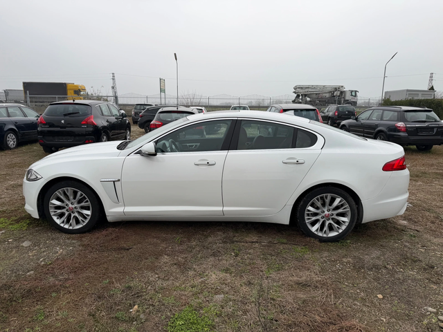 Jaguar Xf 2.2 D 8 ZF(КАТО НОВА) - автомобили, коли, обяви за нови и употребявани 7