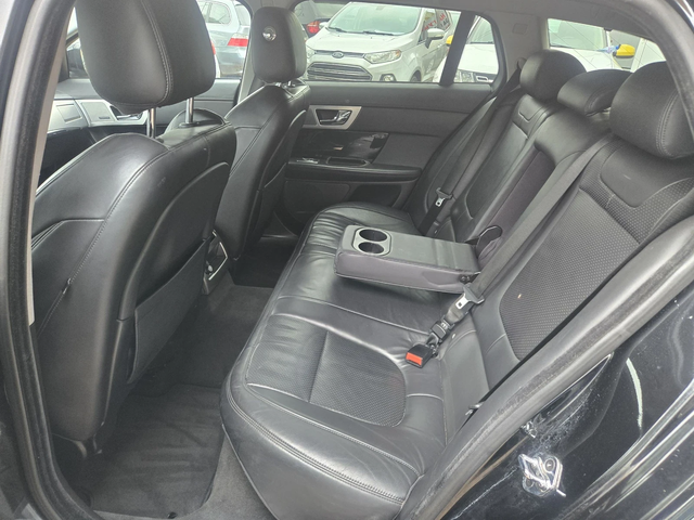 Jaguar Xf 3.0 дизел - автомобили, коли, обяви за нови и употребявани 10