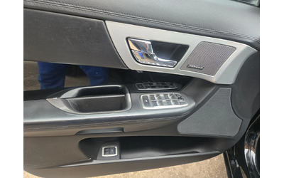 Jaguar Xf 3.0 дизел - автомобили, коли, обяви за нови и употребявани 8