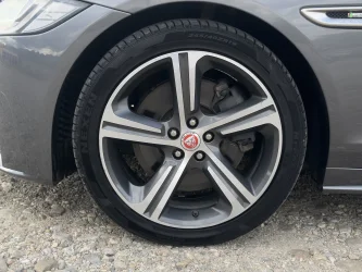 Jaguar XF 3.0d V6 (300 кс) Automatic - автомобили, коли, обяви за нови и употребявани 16