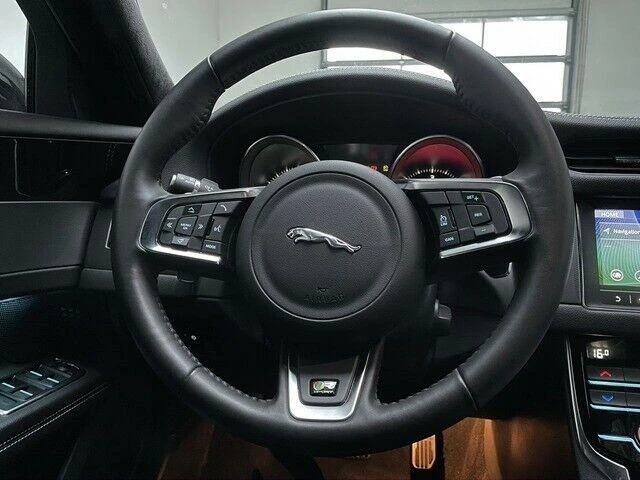 Jaguar Xf 20d R-Sport - автомобили, коли, обяви за нови и употребявани 7