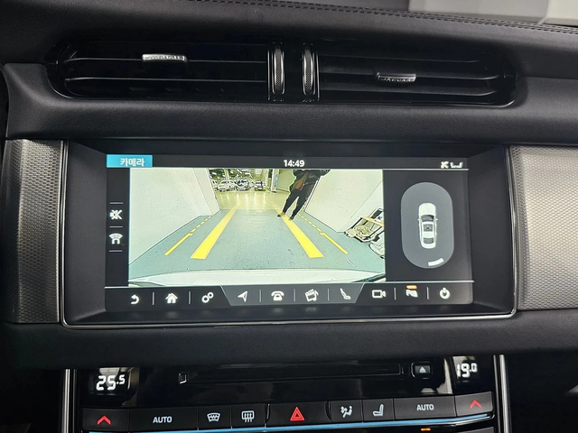 Jaguar Xf Xf (X260) 25T Portfolio - автомобили, коли, обяви за нови и употребявани 13