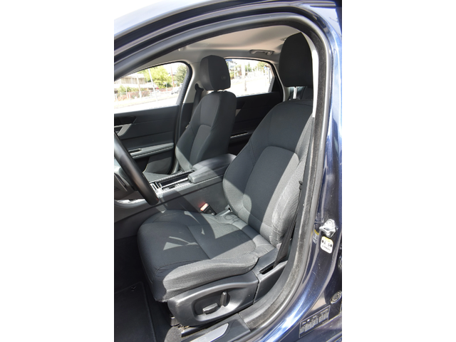 Jaguar Xf 2.0T* 200PS* SPORT - автомобили, коли, обяви за нови и употребявани 11