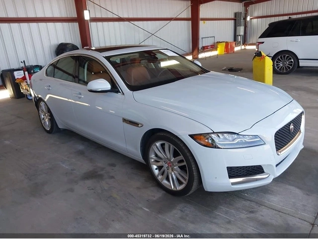 Jaguar Xf * PORTFOLIO* LIMITED* ПАНО* KEYLESS* Camera* ПОДГР - автомобили, коли, обяви за нови и употребявани 0