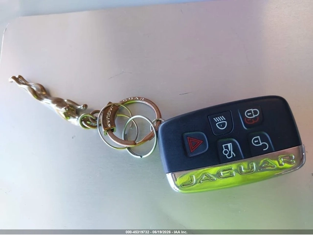 Jaguar Xf * PORTFOLIO* LIMITED* ПАНО* KEYLESS* Camera* ПОДГР - автомобили, коли, обяви за нови и употребявани 12
