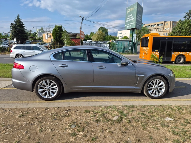 Jaguar Xf 3.0D - автомобили, коли, обяви за нови и употребявани 3