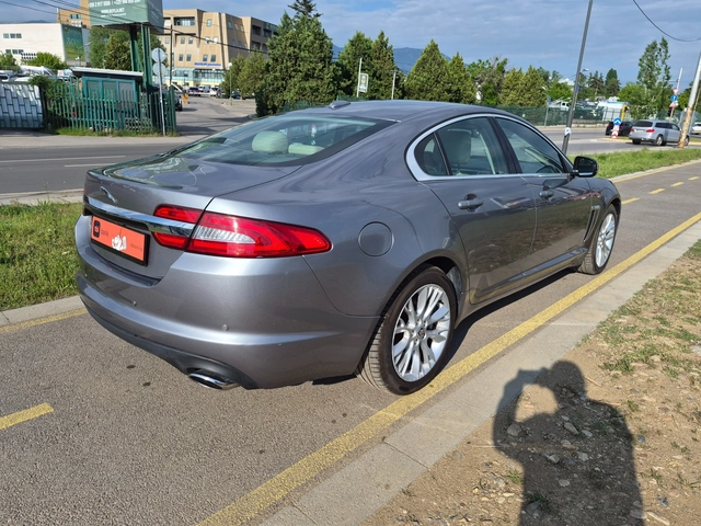 Jaguar Xf 3.0D - автомобили, коли, обяви за нови и употребявани 4