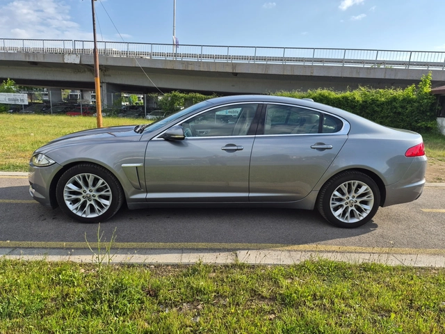 Jaguar Xf 3.0D - автомобили, коли, обяви за нови и употребявани 7