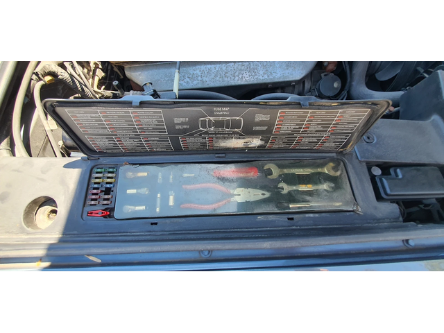 Jaguar Xj Daimler 4.0six - автомобили, коли, обяви за нови и употребявани 8