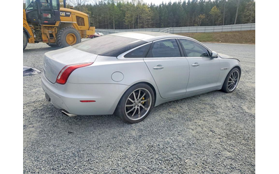 jaguar-xj-5-0l-8-rear-wheel-drive - 2