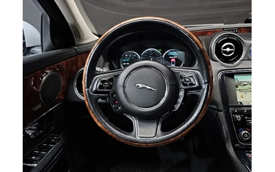 Jaguar Xj 3.0D - автомобили, коли, обяви за нови и употребявани 12
