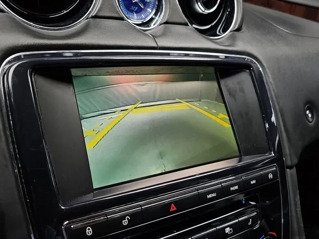 Jaguar Xj 3.0D - автомобили, коли, обяви за нови и употребявани 14