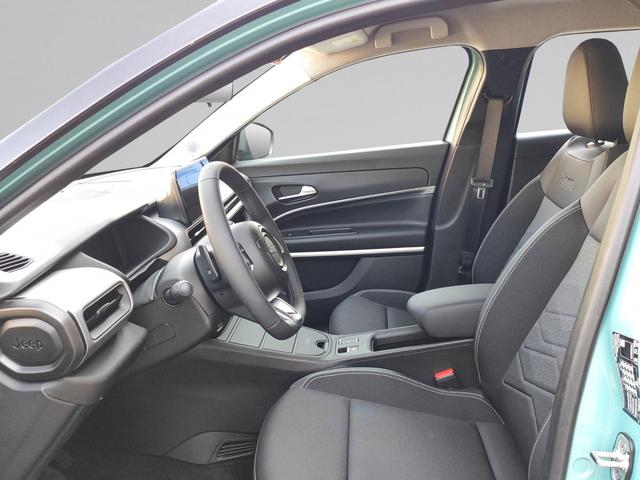 Jeep AVENGER ALTITUDE 1.2 e-Hybrid 48V Petrol 110 hp 6-DCT - автомобили, коли, обяви за нови и употребявани 8