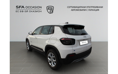 jeep-avenger-altitude-bev-54-kwh-115-kw-156-hp-400-km - 3