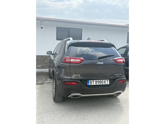 Jeep Cherokee, 2015 г., 183000 км, 0 к.с. - автомобили, коли, обяви за нови и употребявани 1