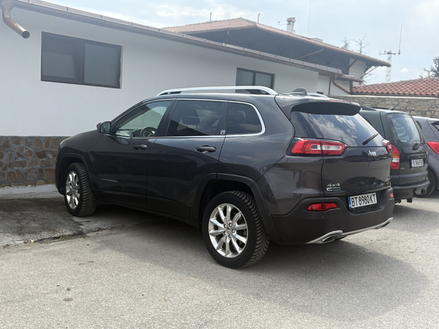 Jeep Cherokee, 2015 г., 183000 км, 0 к.с. - автомобили, коли, обяви за нови и употребявани 2