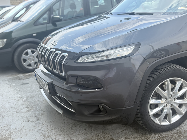 Jeep Cherokee, 2015 г., 183000 км, 0 к.с. - автомобили, коли, обяви за нови и употребявани 6