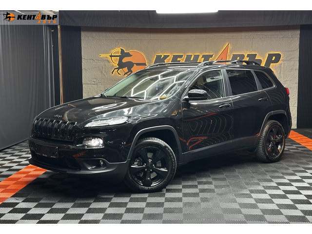 Jeep Cherokee 2.2M-Jet Night Eagle 4WD - автомобили, коли, обяви за нови и употребявани 0