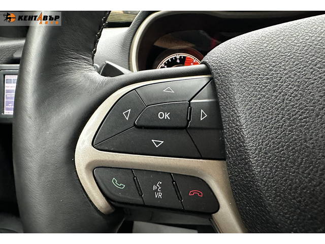 Jeep Cherokee 2.2M-Jet Night Eagle 4WD - автомобили, коли, обяви за нови и употребявани 18