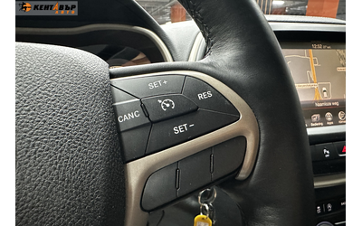 Jeep Cherokee 2.2M-Jet Night Eagle 4WD - автомобили, коли, обяви за нови и употребявани 19